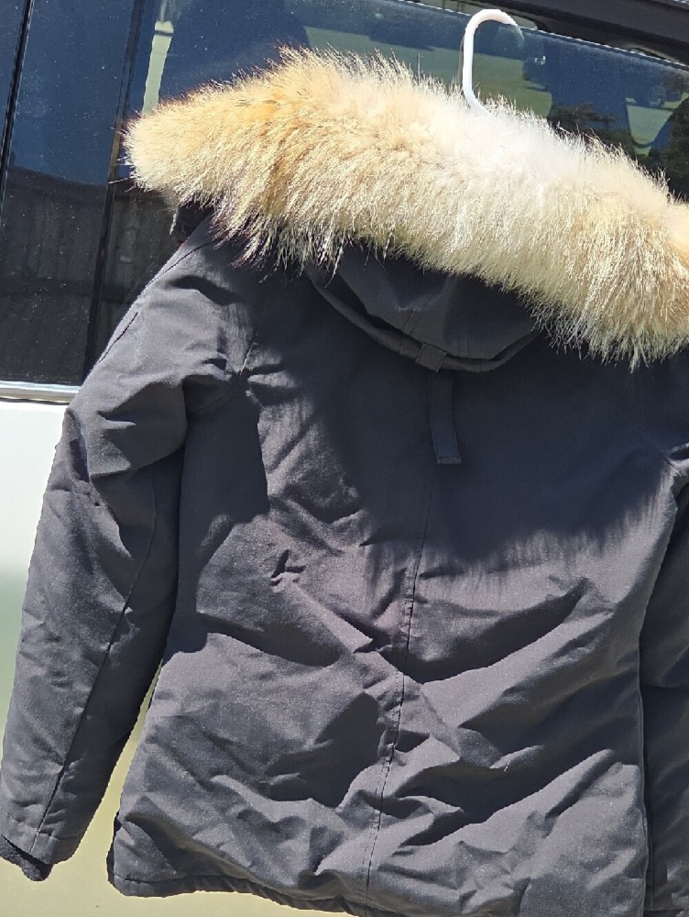 Canada Goose Womens Hooded Bomber Jacket with Removable Fur Trim - Picture 10 of 15